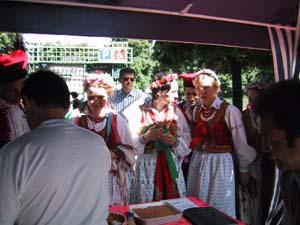 2002-06-01_je_27