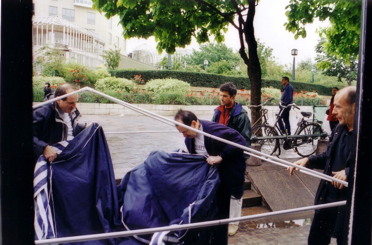 2003-06_je_10