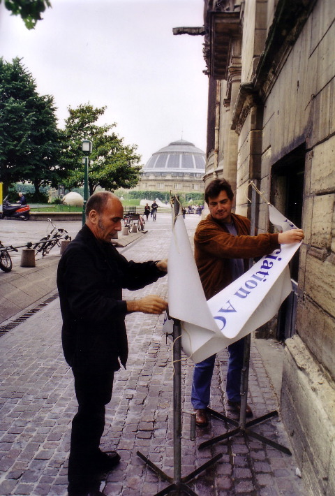 2003-06_je_12