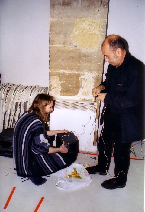 2003-06_je_14