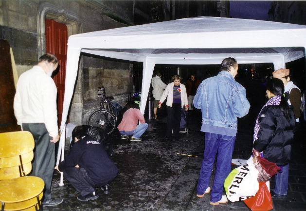 2003-10_videgreniers_stdenis_1