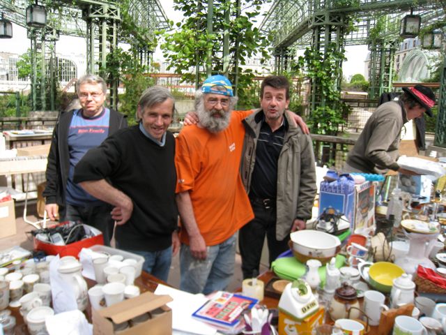 Le stand de la paroisse St Leu