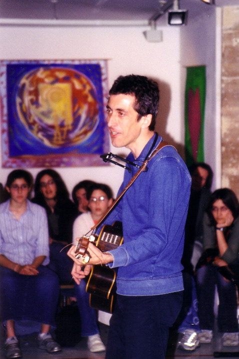 Jean Dubois, chanteur du quartier des Halles